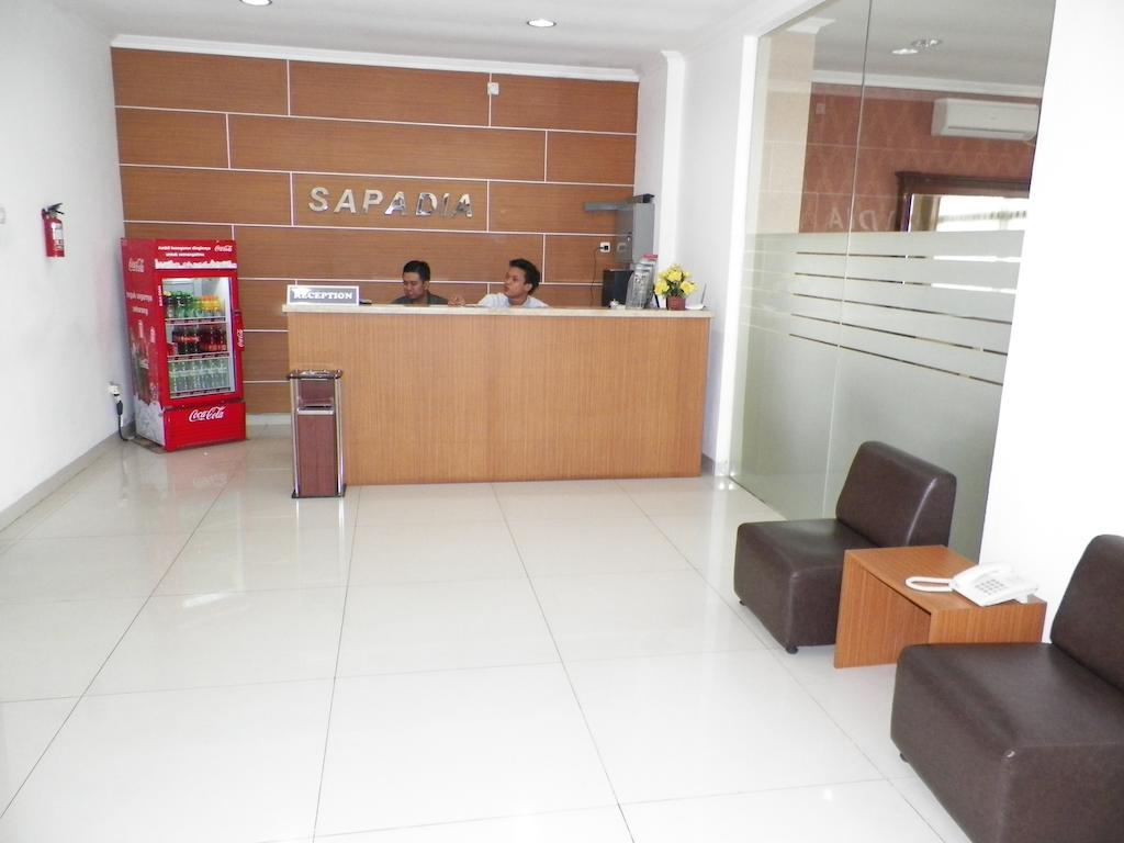 Sapadia Guest House Bandung Buitenkant foto